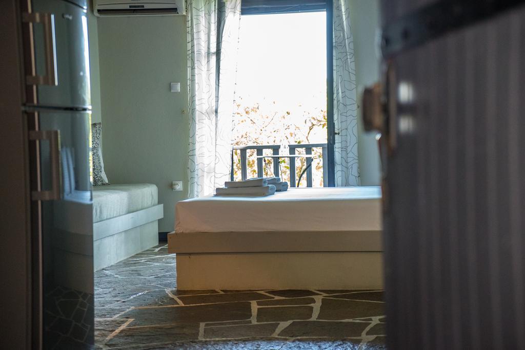 Melies- Seaside Boutique Apartments Хорто Екстериор снимка